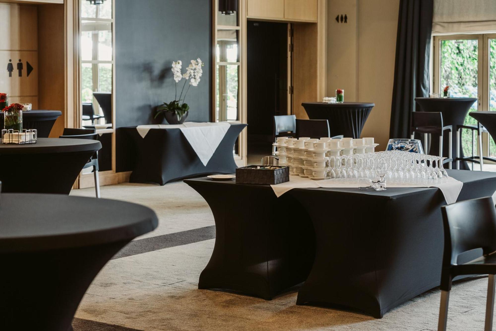 Hotel Serwir
