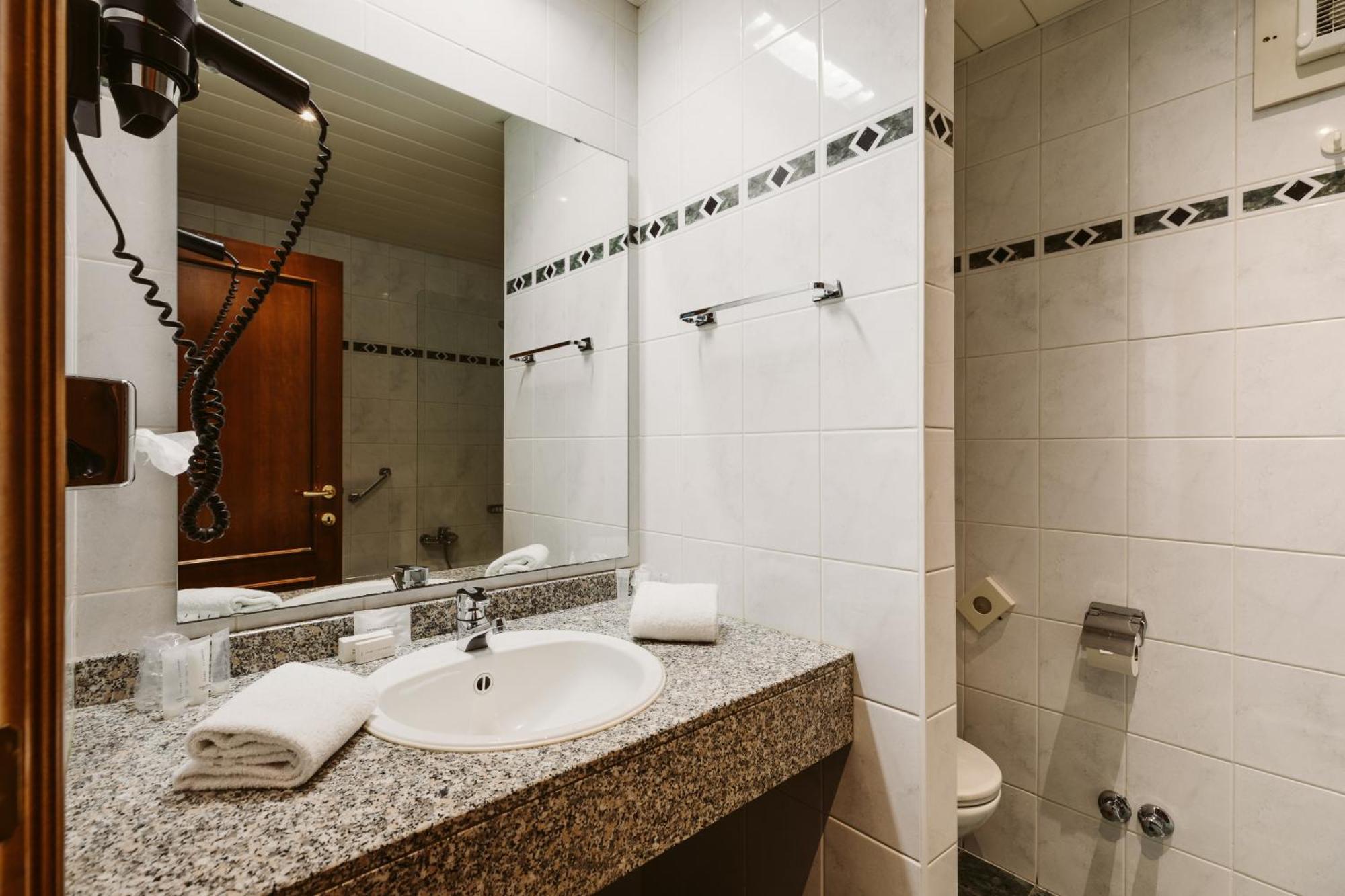 Hotel Serwir 4*